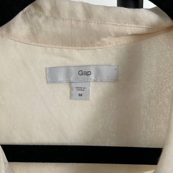 Gap cream silk button down - Picture 3 of 5